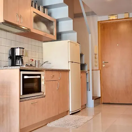 Apartment Centrally For 3 Kalamata